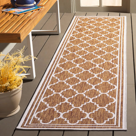 Safavieh Beach House 2'-2" x 10'-0" Rug in Brown / Ivory