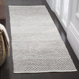 Safavieh Montauk 2'-3" x 10'-0" Rug in Light Grey / Ivory