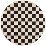 Safavieh Courtyard 6'-7" x 6'-7" Rug in Black / Beige