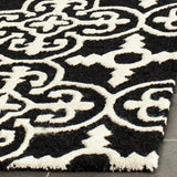 Safavieh Cambridge 2'-6" x 10'-0" Rug in Black / Ivory