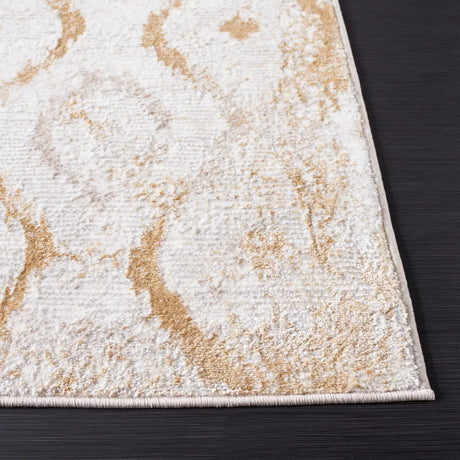 Safavieh Meadow 500 4'-0" x 6'-0" Rug in Ivory / Gold