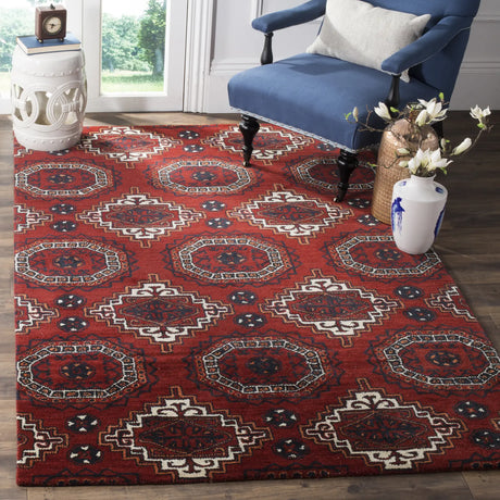 Safavieh Wyndham 5'-0" x 8'-0" Rug in Red
