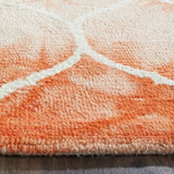 Safavieh Dip Dye 4'-0" x 6'-0" Rug in Orange / Ivory