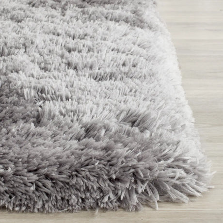 Safavieh Arctic Shag 2'-3" x 8'-0" Rug in Grey