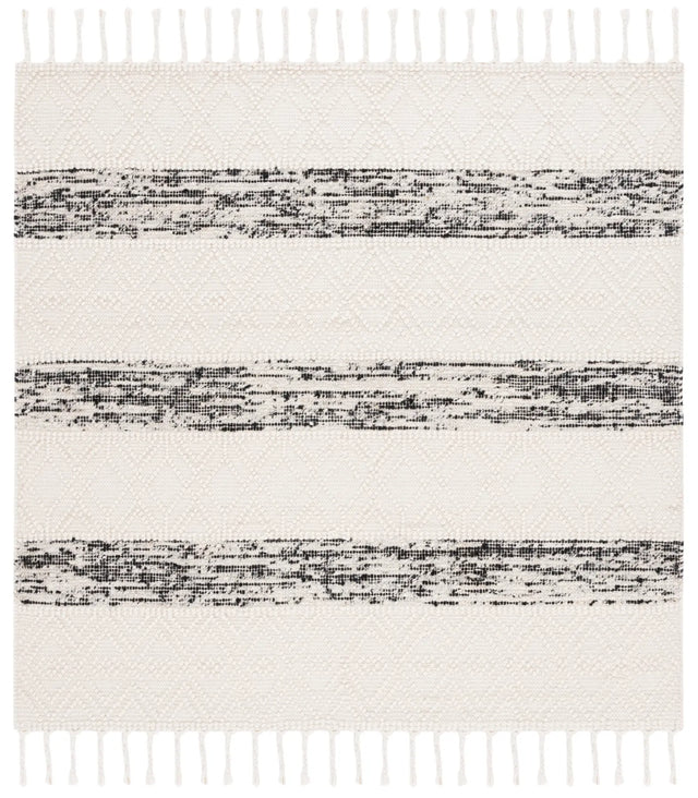 Safavieh Natura 6'-0" x 6'-0" Rug in Ivory / Black