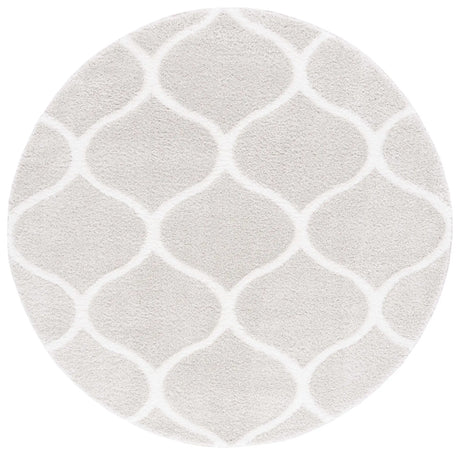 Safavieh Tahoe Shag 6'-7" x 6'-7" Rug in Silver / White