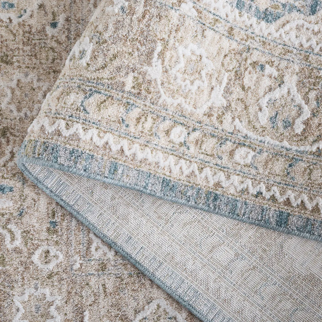 Safavieh Finley 4'-0" x 6'-0" Rug in Blue / Beige