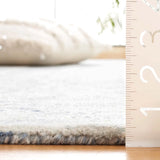 Safavieh Abstract 4'-0" x 6'-0" Rug in Blue / Ivory