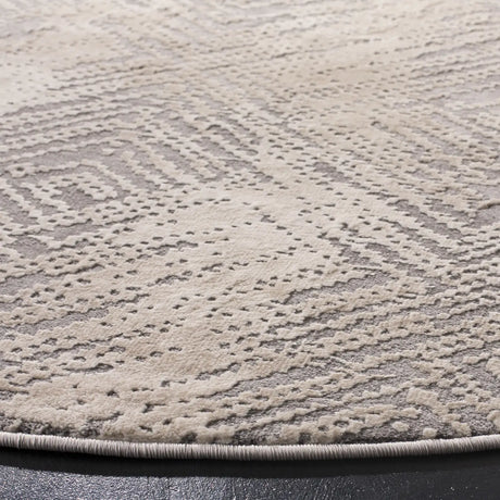 Safavieh Meadow 6'-7" x 6'-7" Rug in Ivory / Grey