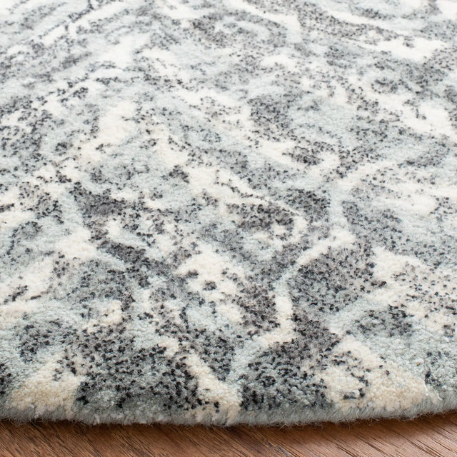 Safavieh Restoration Vintage 6'-0" x 6'-0" Rug in Ivory / Sage