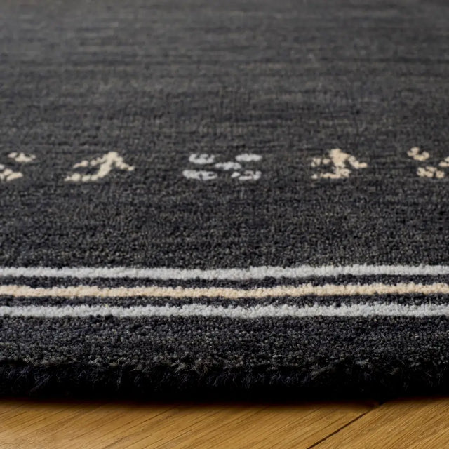 Safavieh Himalaya 6'-0" x 6'-0" Rug in Charcoal