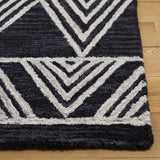 Safavieh Micro-Loop 5'-0" x 8'-0" Rug in Charcoal / Ivory