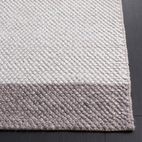 Safavieh Natura 4'-0" x 6'-0" Rug in Ivory / Brown