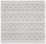 Safavieh Marbella 6'-0" x 6'-0" Rug in Ivory / Black