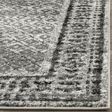 Safavieh Adirondack 4'-0" x 6'-0" Rug in Ivory / Silver