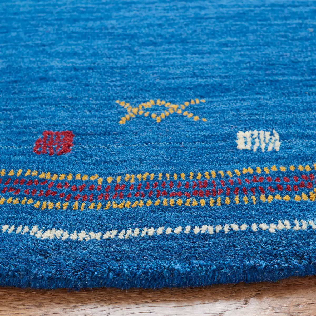 Safavieh Himalaya 6'-0" x 6'-0" Rug in Blue