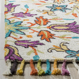 Safavieh Aspen 4'-0" x 6'-0" Rug in Ivory / Purple