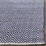 Safavieh Boston 4'-0" x 6'-0" Rug in Navy