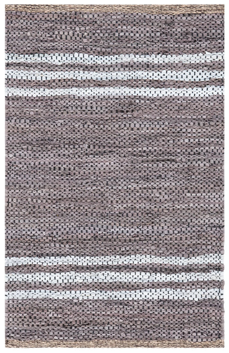 Safavieh Vintage Leather 2'-0" x 3'-0" Rug in Silver / Ivory
