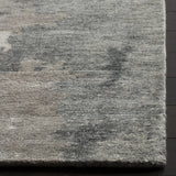 Safavieh Tibetan 6'-0" x 9'-0" Rug in Silver