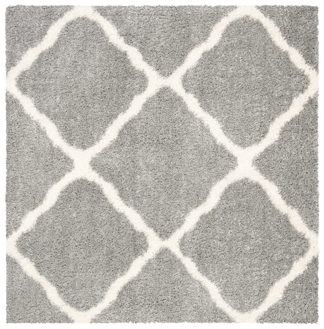 Safavieh Parma Shag 6'-7" x 6'-7" Rug in Grey / Cream