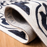 Safavieh Sahara 4'-0" x 6'-0" Rug in Navy / Ivory