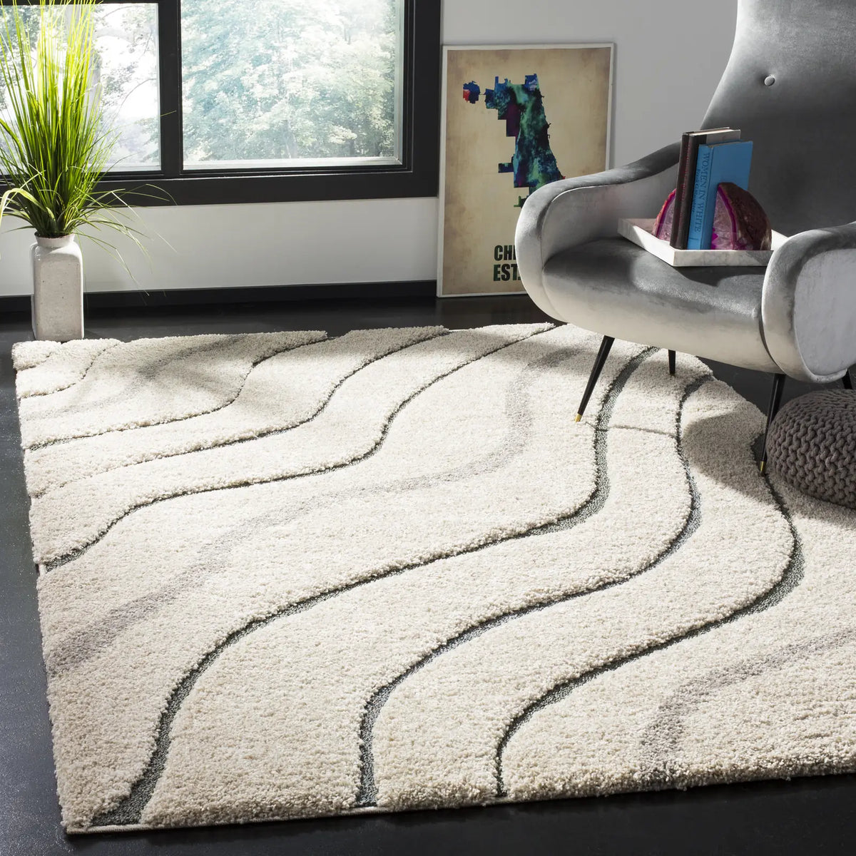 Safavieh Florida Shag 4'-0" x 6'-0" Rug in Cream / Light Blue