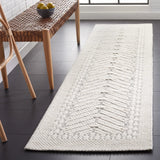 Safavieh Marbella 2'-3" x 9'-0" Rug in Ivory / Green