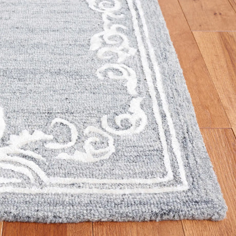 Safavieh Glamour 4'-0" x 6'-0" Rug in Grey / Ivory
