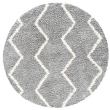 Safavieh Venus Shag 500 6'-7" x 6'-7" Rug in Grey / Ivory