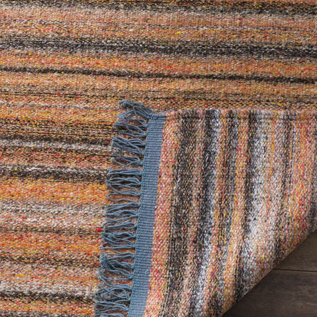 Safavieh Kilim 5'-0" x 8'-0" Rug in Light Pink / Grey