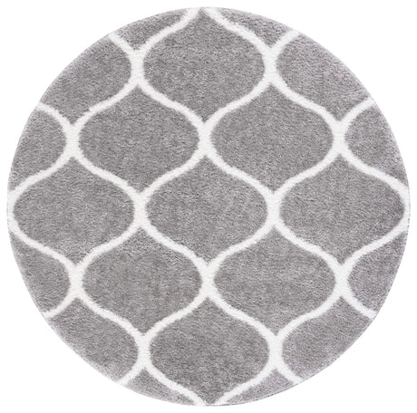 Safavieh Tahoe Shag 6'-7" x 6'-7" Rug in Grey / White