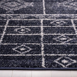 Safavieh Adirondack 4'-0" x 6'-0" Rug in Navy / Silver