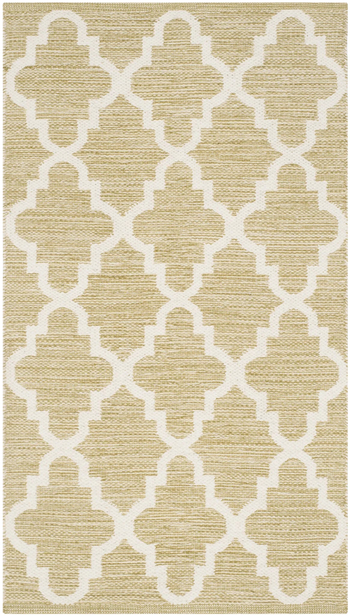 Safavieh Montauk 2'-6" x 4'-0" Rug in Green / Ivory