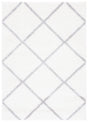 Safavieh Tahoe Shag 4'-0" x 6'-0" Rug in White / Grey