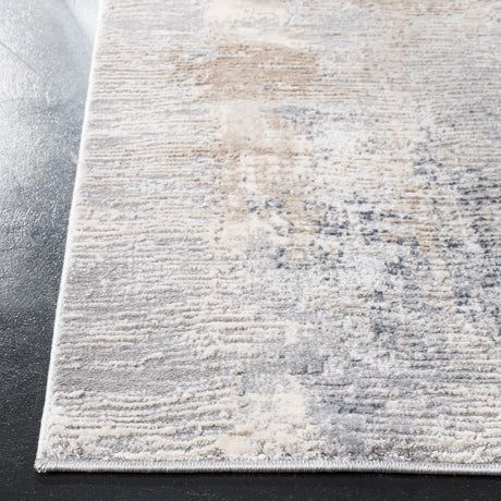 Safavieh Invista 4'-0" x 6'-0" Rug in Cream / Grey