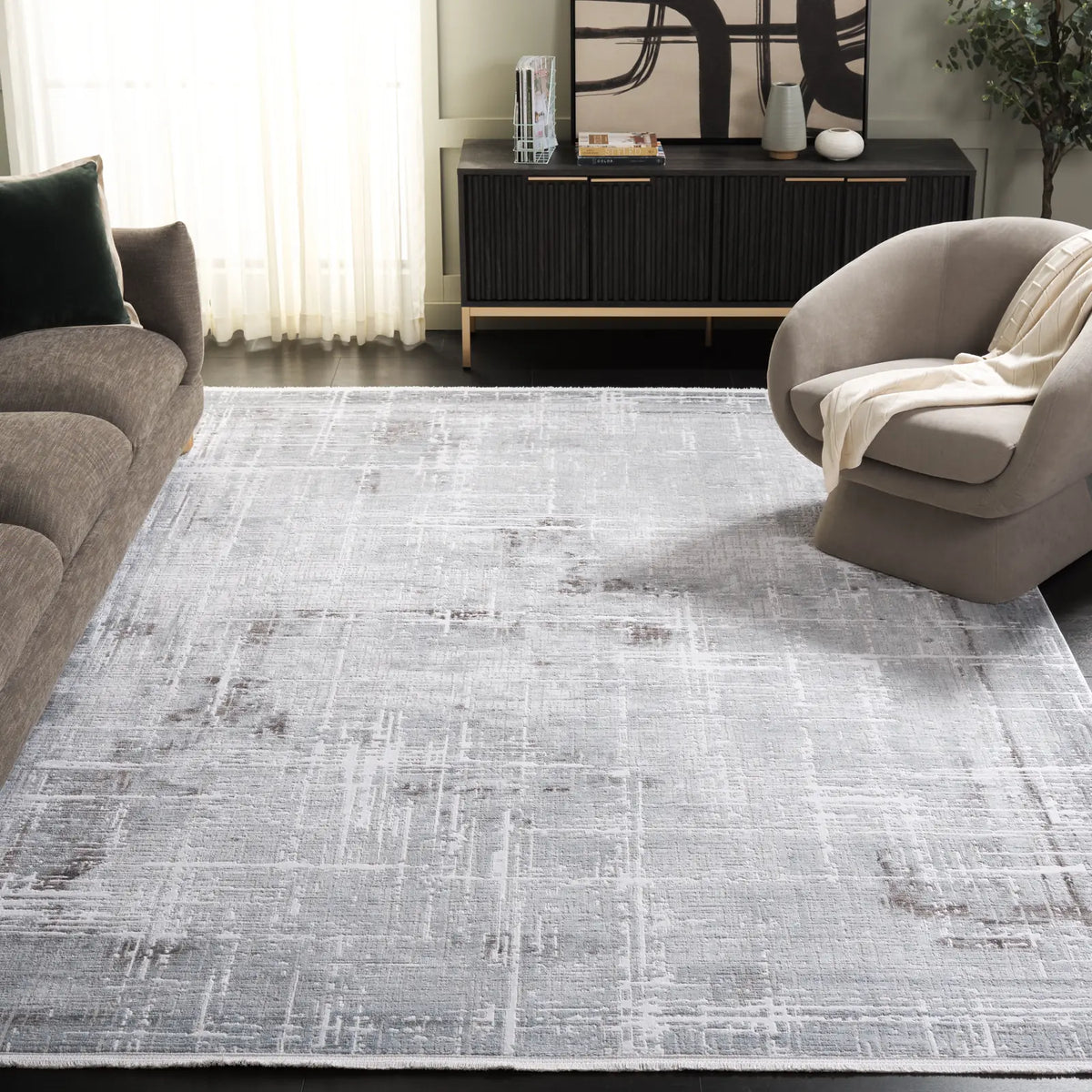 Safavieh Platinum 8'-0" x 10'-0" Rug in Grey / Dark Grey