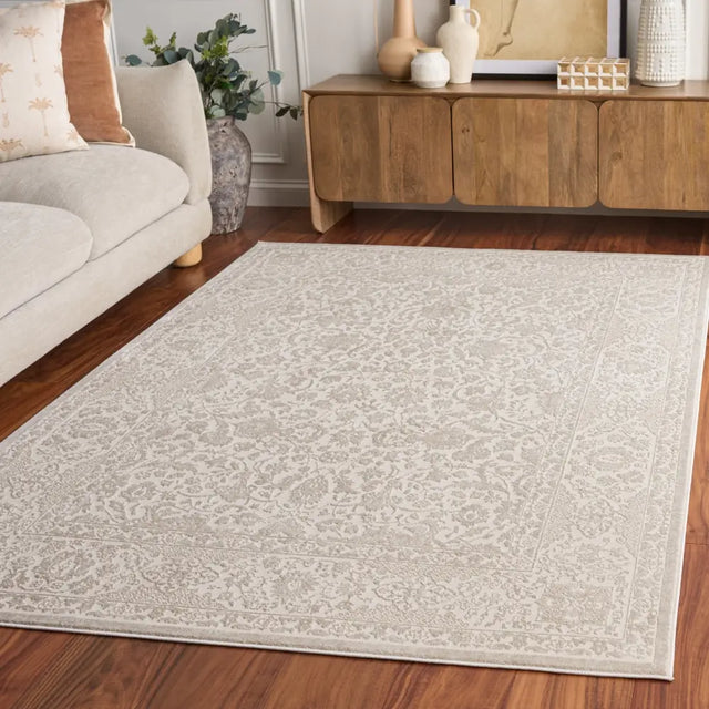 Safavieh Reflection 5'-1" x 7'-6" Rug in Ivory / White