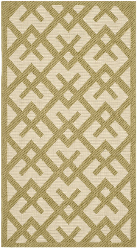 Safavieh Courtyard 2'-7" x 5'-0" Rug in Beige / Green
