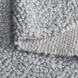 Safavieh Natura 4'-0" x 6'-0" Rug in Light Grey