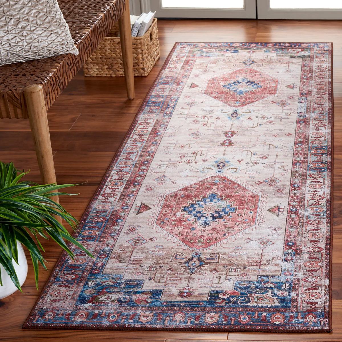 Safavieh Tucson 2'-6" x 8'-0" Rug in Beige / Rust