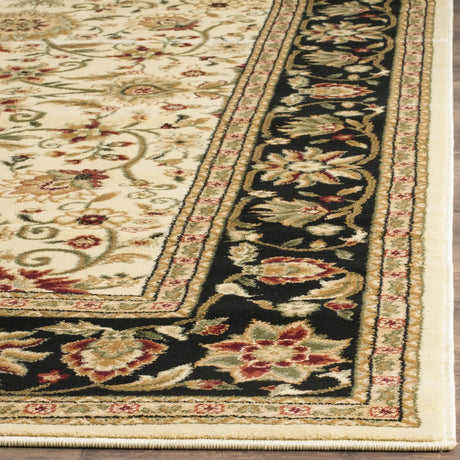 Safavieh Lyndhurst 4'-0" x 6'-0" Rug in Ivory / Black