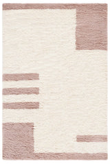 Safavieh Casablanca 4'-0" x 6'-0" Rug in Pink / Ivory