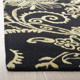 Safavieh Soho 3'-6" x 5'-6" Rug in Black / Green