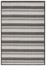Safavieh Pyramid 4'-5" x 6'-5" Rug in Grey / Ivory Black