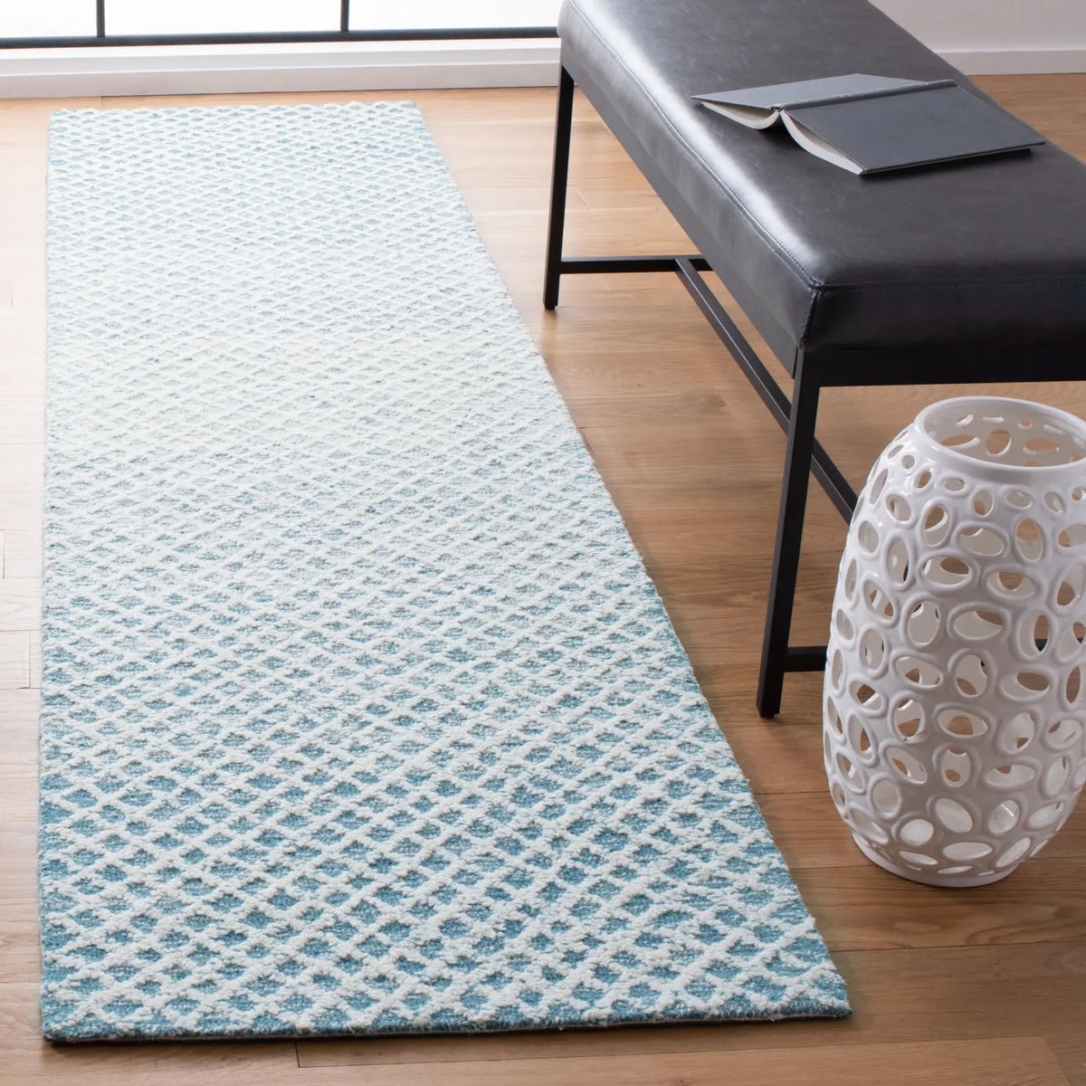 Safavieh Micro-Loop 2'-3" x 9'-0" Rug in Blue / Ivory