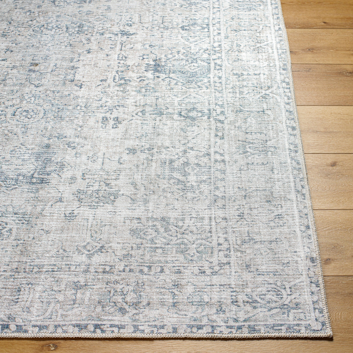 Surya Embrace Ema-2309 Slate, Silver, Metallic - Silver, Light Grey, Light Silver, Pewter Rug.