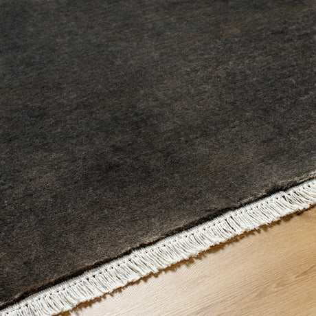 Surya Evergreen Evg-2302 Onyx, Steel Grey Rug.