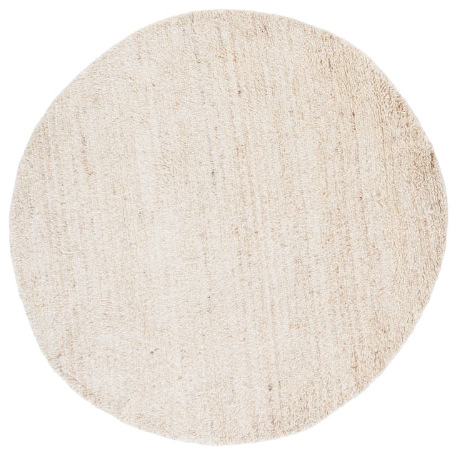 Safavieh Casablanca 6'-0" x 6'-0" Rug in Beige / Ivory