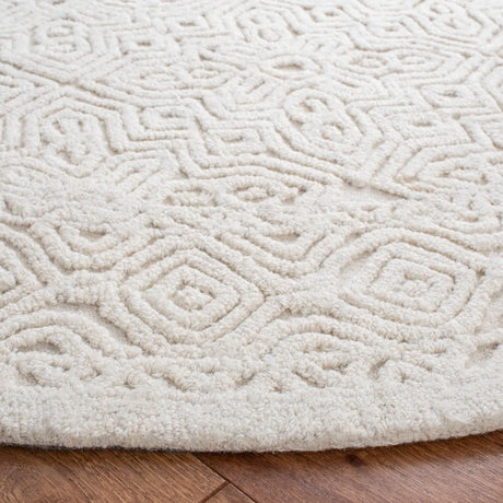 Safavieh Textural 6'-0" x 6'-0" Rug in Ivory
